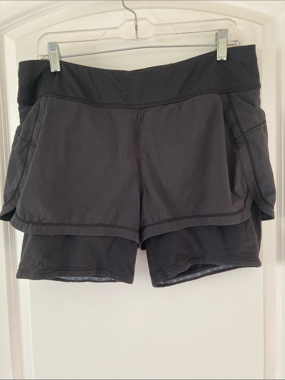 Athleta 2 in 1 running shorts